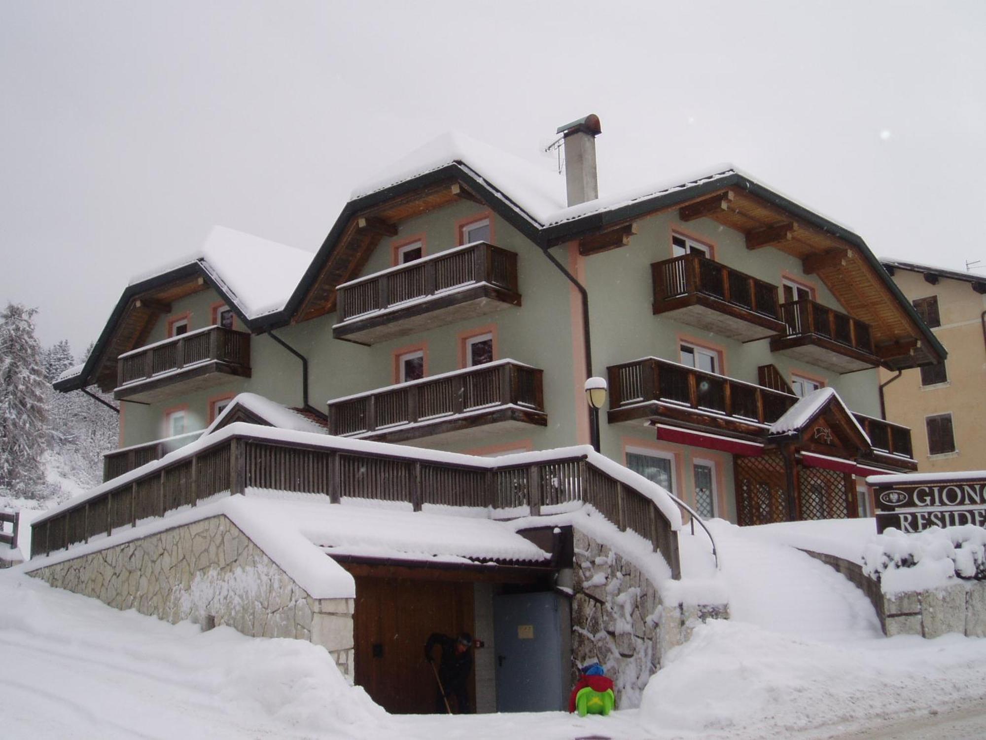 Giongo Residence - Appartamenti Lavarone Exterior foto